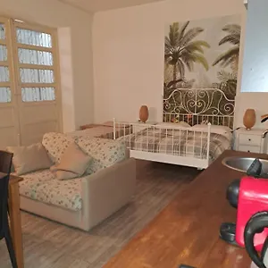 appartamento-accogliente-al-centro-di-catania.taorminaitalyhotels.com/